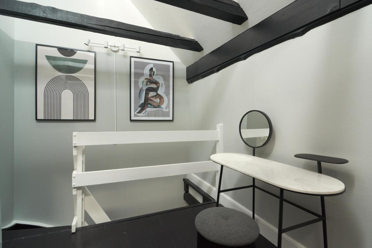Unique 2 Bedroom Duplex W Exposed Beams In Cph City Kopenhagen Exterior foto